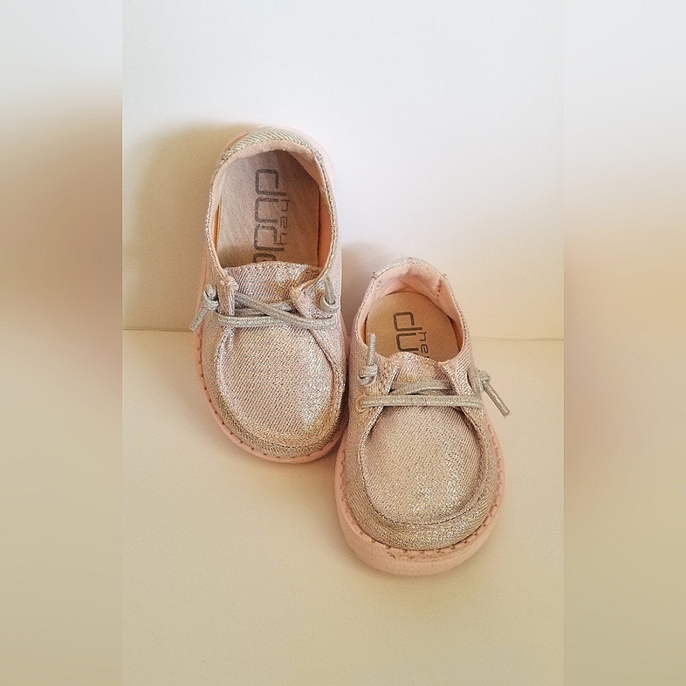 Pink, Toddler Hey Dudes shoes